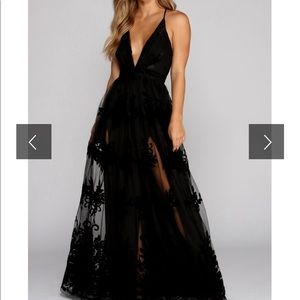 Black lace maxi